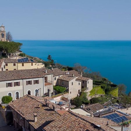 Fiorenzuola Bed & Breakfast Fiorenzuola di Focara Dış mekan fotoğraf
